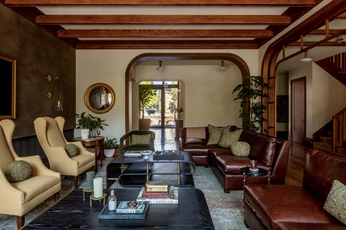 An Officine Gullo Kitchen in Crumblr Cookies Co-Founder's Grand Utah Home 6 utah-home-Crumbl-co-founder-Sawyer-Hemsle