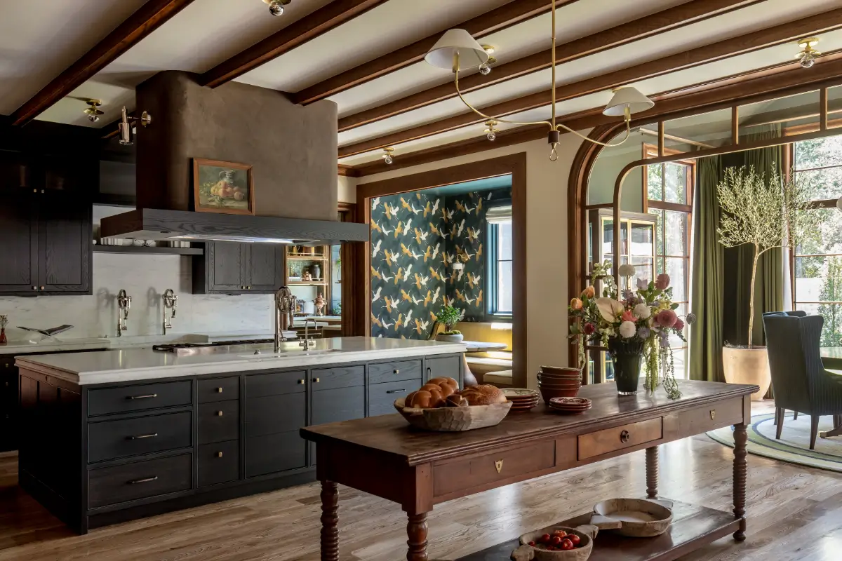An Officine Gullo Kitchen in Crumblr Cookies Co-Founder's Grand Utah Home 8 utah-home-Crumbl-co-founder-Sawyer-Hemsle