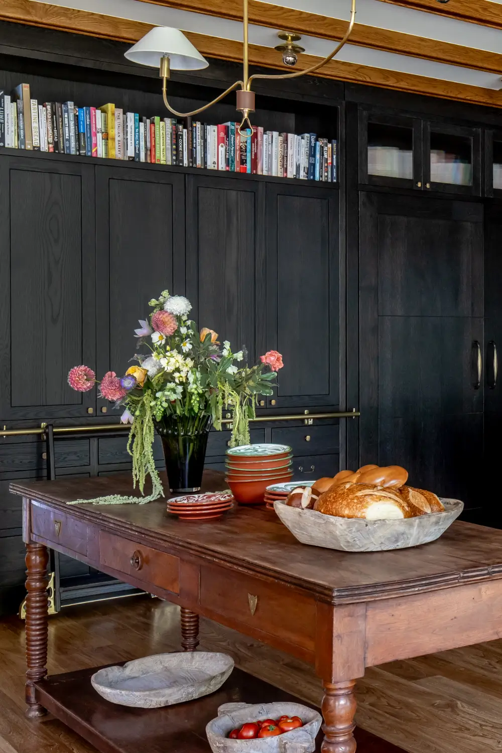 An Officine Gullo Kitchen in Crumblr Cookies Co-Founder's Grand Utah Home 10 utah-home-Crumbl-co-founder-Sawyer-Hemsle