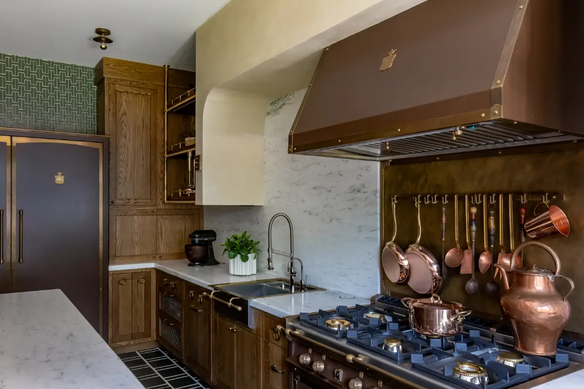 An Officine Gullo Kitchen in Crumblr Cookies Co-Founder's Grand Utah Home 19 utah-home-Crumbl-co-founder-Sawyer-Hemsle