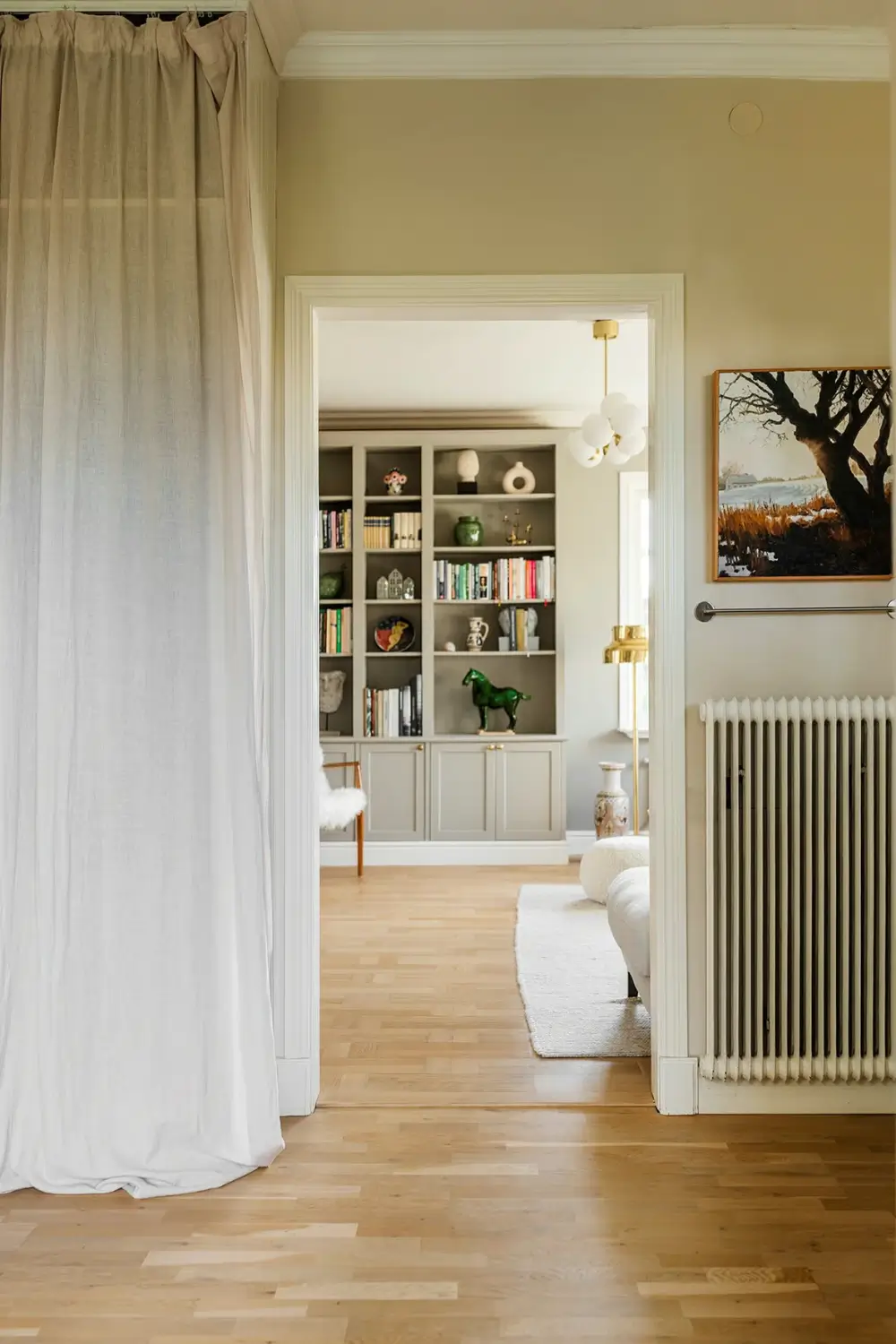 A 1920s Swedish House with a Classic Renovated Bathroom and a Lush Garden 9 1920s-house-renovated-bathroom-pretty-garden-stockholm-nordroom