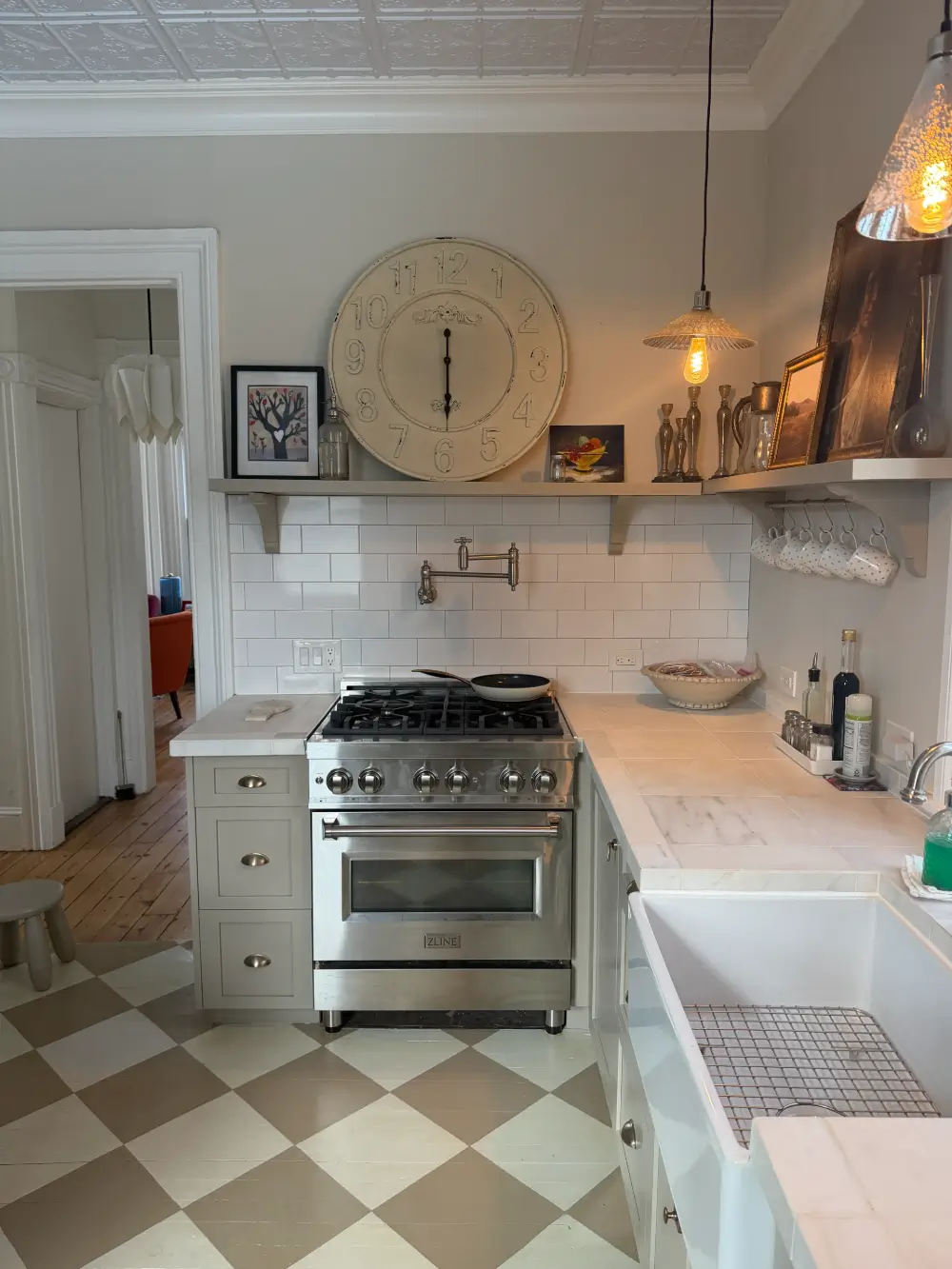 A Thoughtfully Renovated 1884 Victorian Home in Nyack 15 19th-century-renovated-victorian-house-new-york-state-nordroom