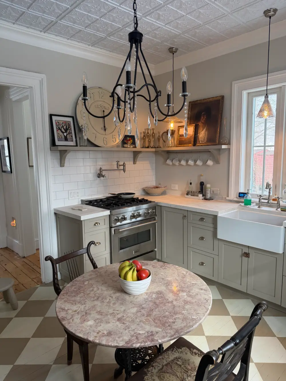 A Thoughtfully Renovated 1884 Victorian Home in Nyack 17 19th-century-renovated-victorian-house-new-york-state-nordroom