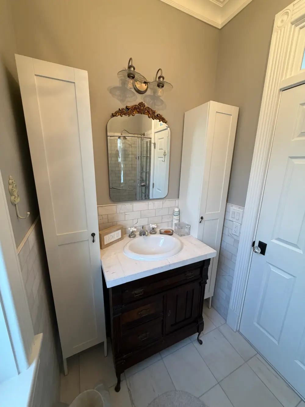A Thoughtfully Renovated 1884 Victorian Home in Nyack 24 19th-century-renovated-victorian-house-new-york-state-nordroom