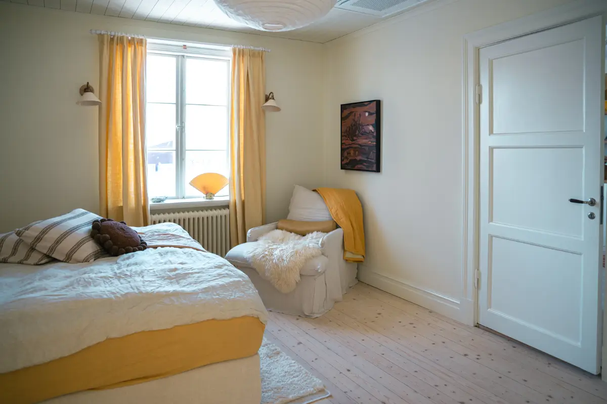 A Beautiful, Renovated 1930s Villa on Gotland 16 beautiful-1930s-villa-gotland4