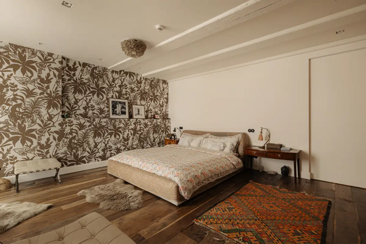 Step Inside Anton Corbijn’s Cinematic Amsterdam Canal House 27 canal-house-amsterdam-anton-corbijn-for-sale