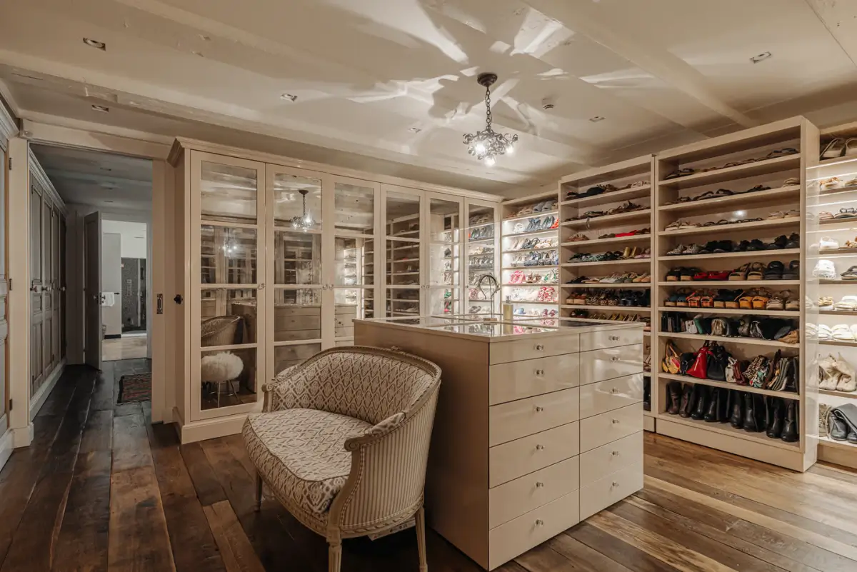 Step Inside Anton Corbijn’s Cinematic Amsterdam Canal House 29 canal-house-amsterdam-anton-corbijn-for-sale