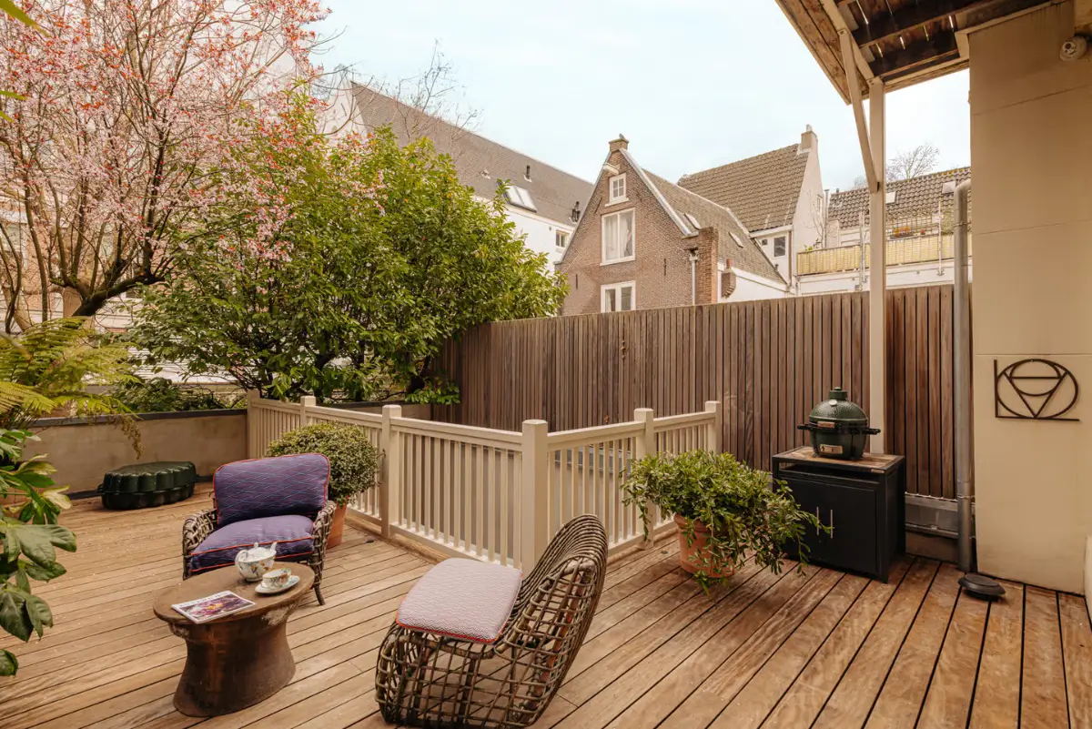 Step Inside Anton Corbijn’s Cinematic Amsterdam Canal House 43 canal-house-amsterdam-anton-corbijn-for-sale