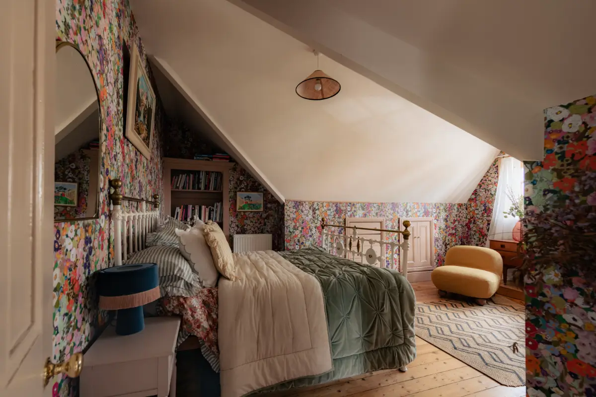 Color, Craft and Character in a Yorkshire Victorian Family Home 22 colorful-victorian-family-home-south-yorkshire-nordroom