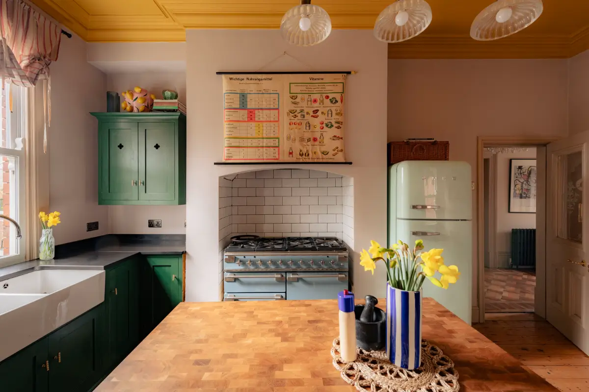 Color, Craft and Character in a Yorkshire Victorian Family Home 8 colorful-victorian-family-home-south-yorkshire-nordroom