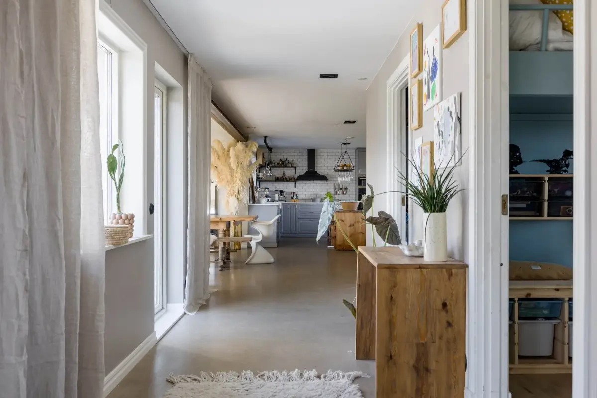 concrete-floors-natural-materials-south-sweden-home