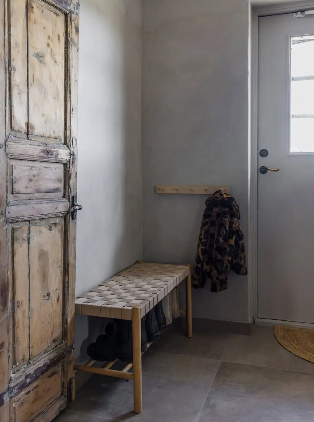 concrete-floors-natural-materials-south-sweden-home