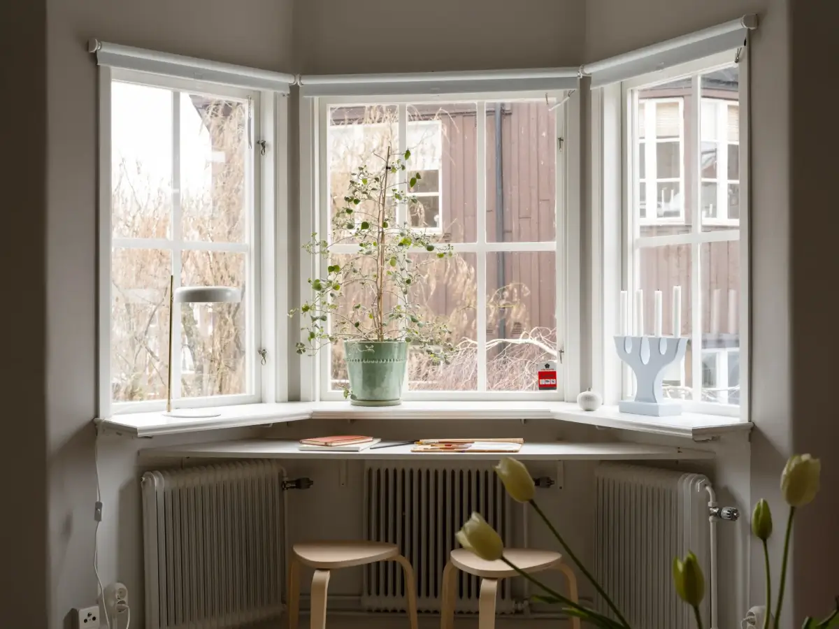 A Period-Style Kitchen is the Heart of the Home in this Swedish Apartment 5 cozy-kitchen-1910s-apartment-sweden-nordroom