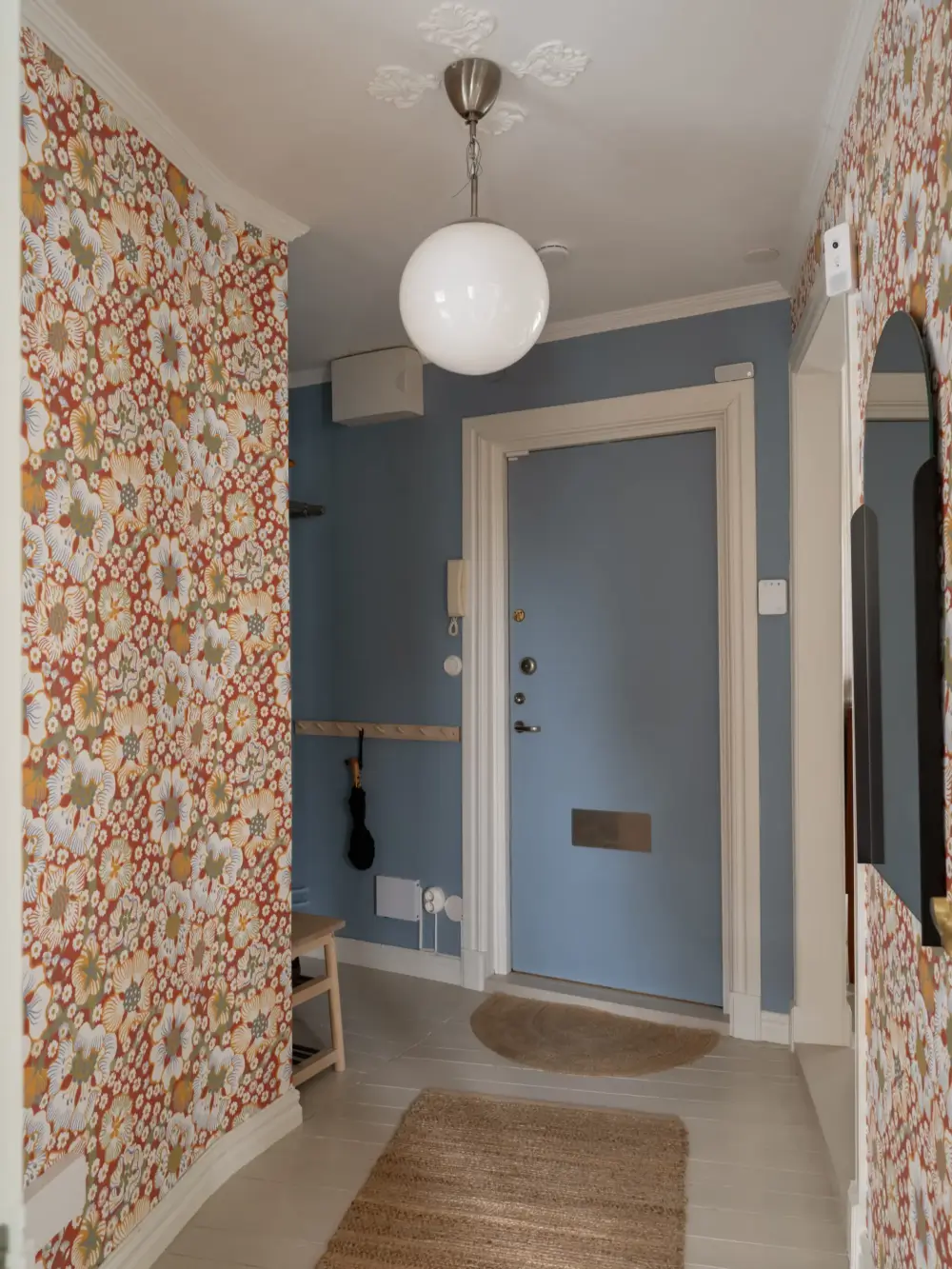 A Period-Style Kitchen is the Heart of the Home in this Swedish Apartment 28 cozy-kitchen-1910s-apartment-sweden-nordroom