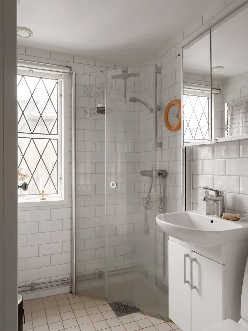 A Period-Style Kitchen is the Heart of the Home in this Swedish Apartment 25 cozy-kitchen-1910s-apartment-sweden-nordroom