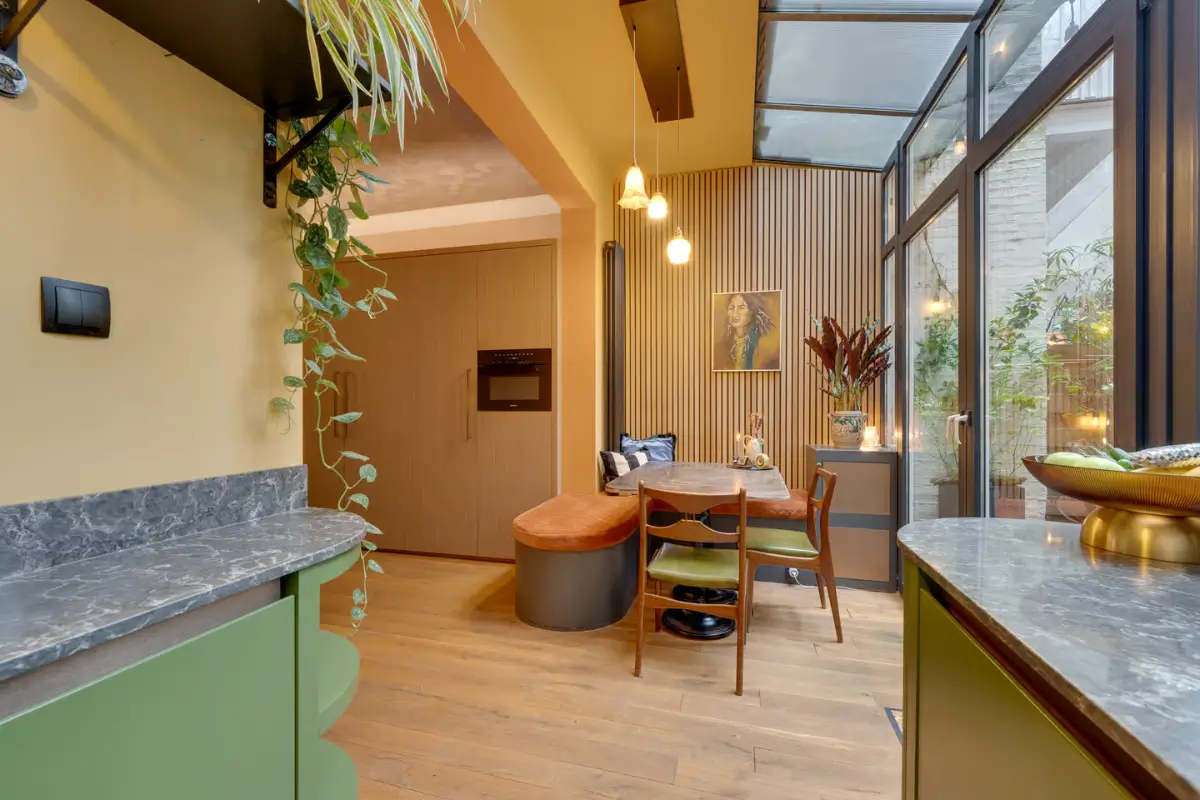 Warm Colors and a Small Garden in a Well-Planned Amsterdam Apartment 13 cozy-well-planned-amsterdam-apartment-small-garden