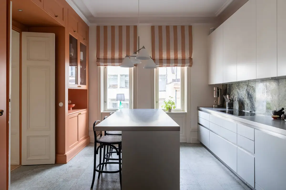 Pastel Tones and Wallpapers in a Grand Turn-of-the-Century Stockholm Apartment 13 grand-turn-of-the-century-apartment-stockholm