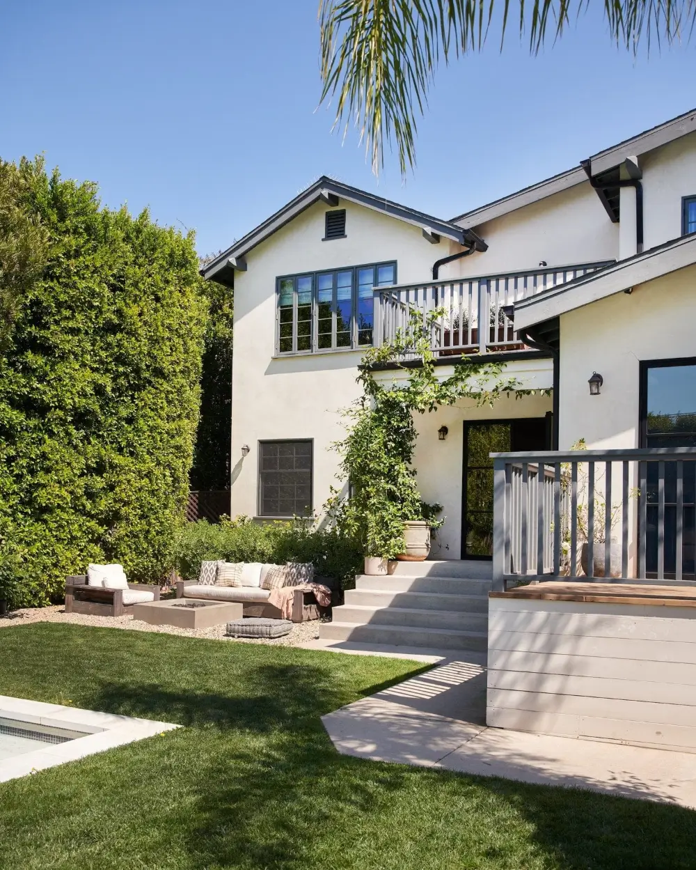 light-and-dark-windsor-square-house-los-angeles