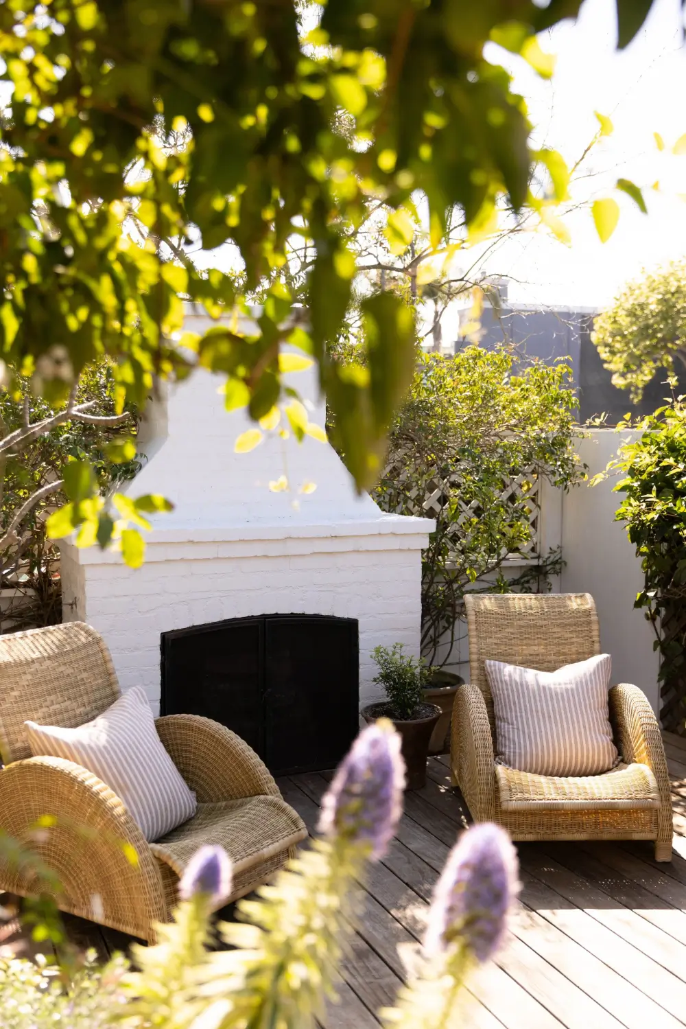 light-filled-house-venice-canals-los-angeles