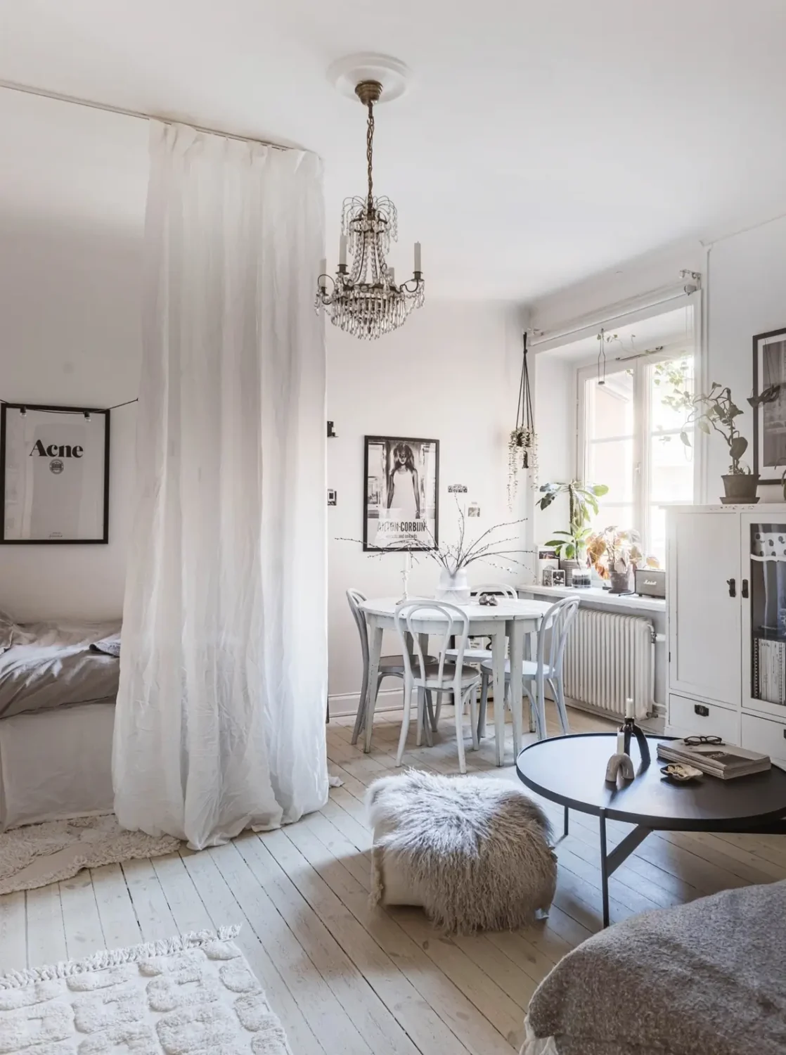 A Monochrome and Stylish Scandinavian Studio Apartment 2 monochrome-scandinavian-studio-apartment-curtain-room-divider-nordroom
