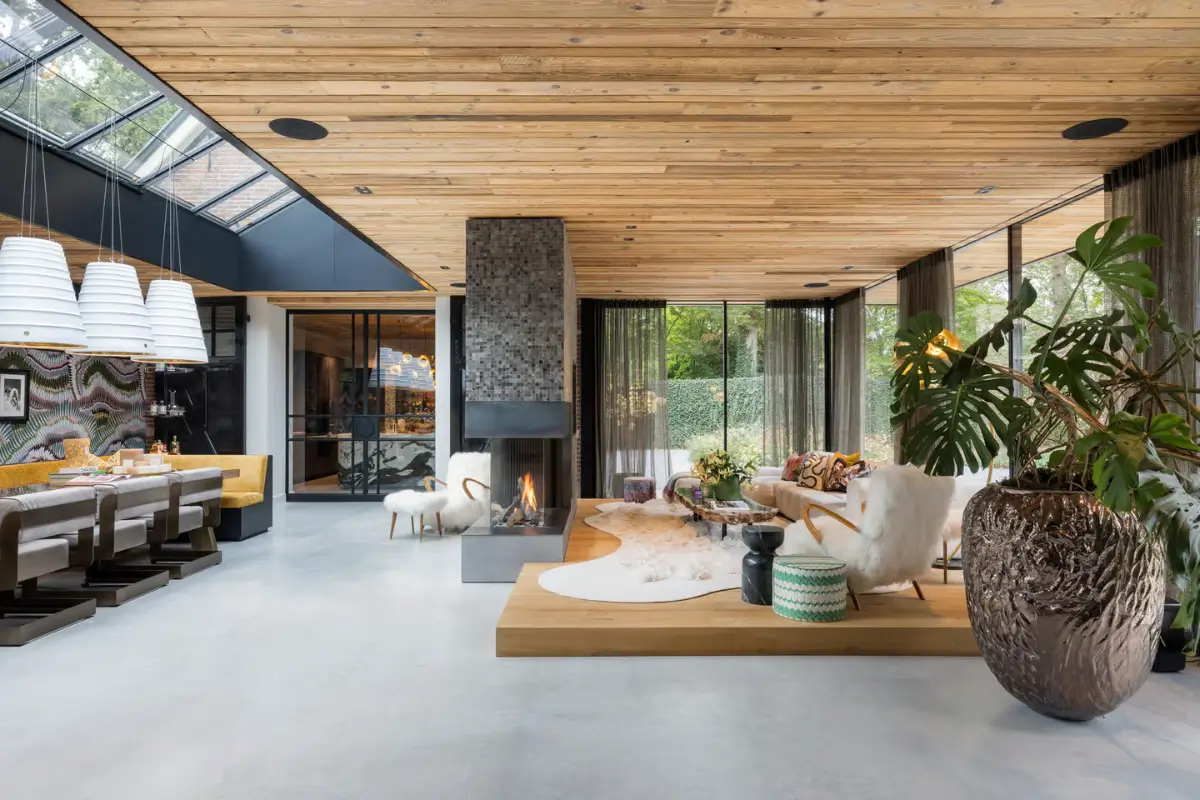 Luxurious Interiors and Natural Materials in A Historic City Villa 5 natural-materials-world-influences-luxurious-home-netherlands
