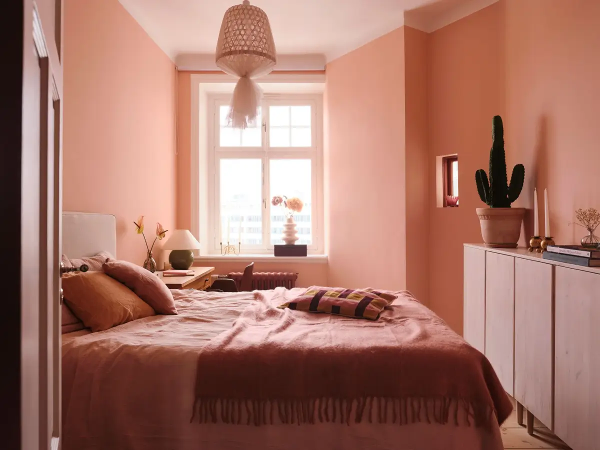 A Spacious Turn-of-the-Century Apartment Painted in Pink, Beige, and Green Tones 15 pink-green-beige-tones-spacious-turn-of-the-century-apartment-stockholm-nordroom