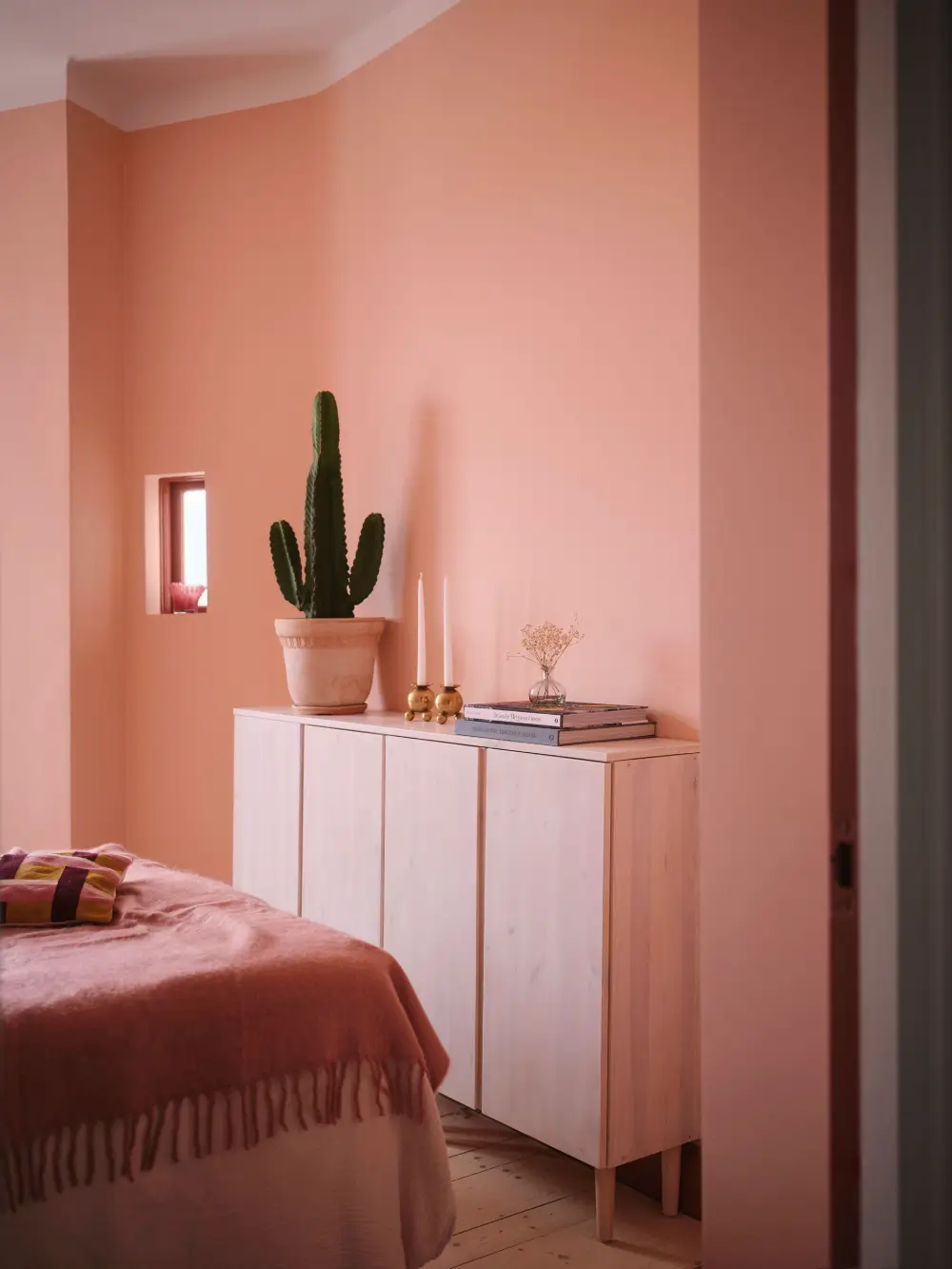 A Spacious Turn-of-the-Century Apartment Painted in Pink, Beige, and Green Tones 18 pink-green-beige-tones-spacious-turn-of-the-century-apartment-stockholm-nordroom