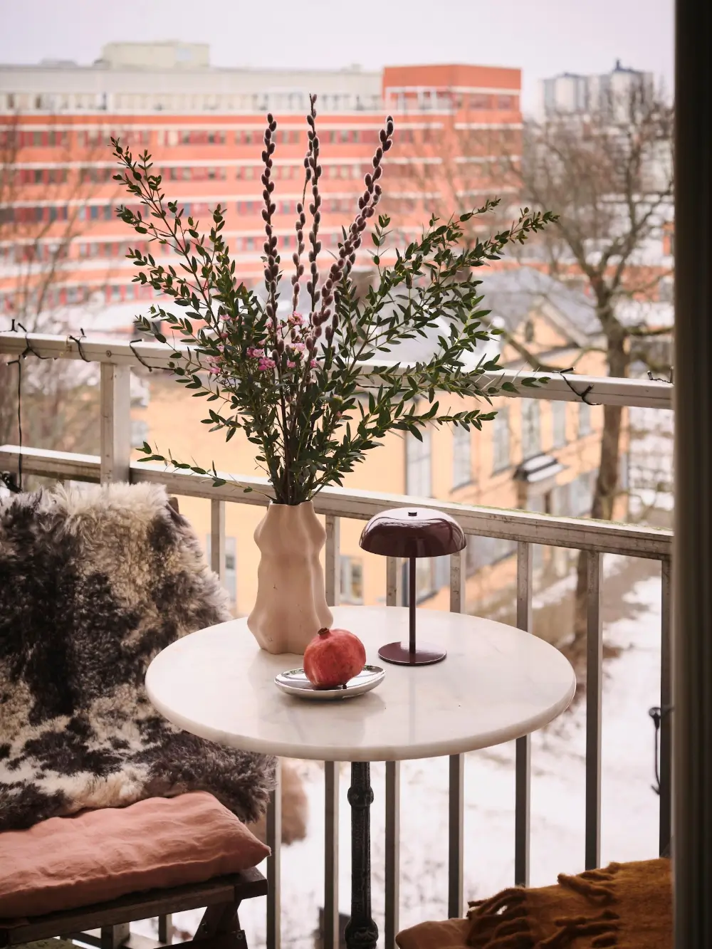 A Spacious Turn-of-the-Century Apartment Painted in Pink, Beige, and Green Tones 23 pink-green-beige-tones-spacious-turn-of-the-century-apartment-stockholm-nordroom