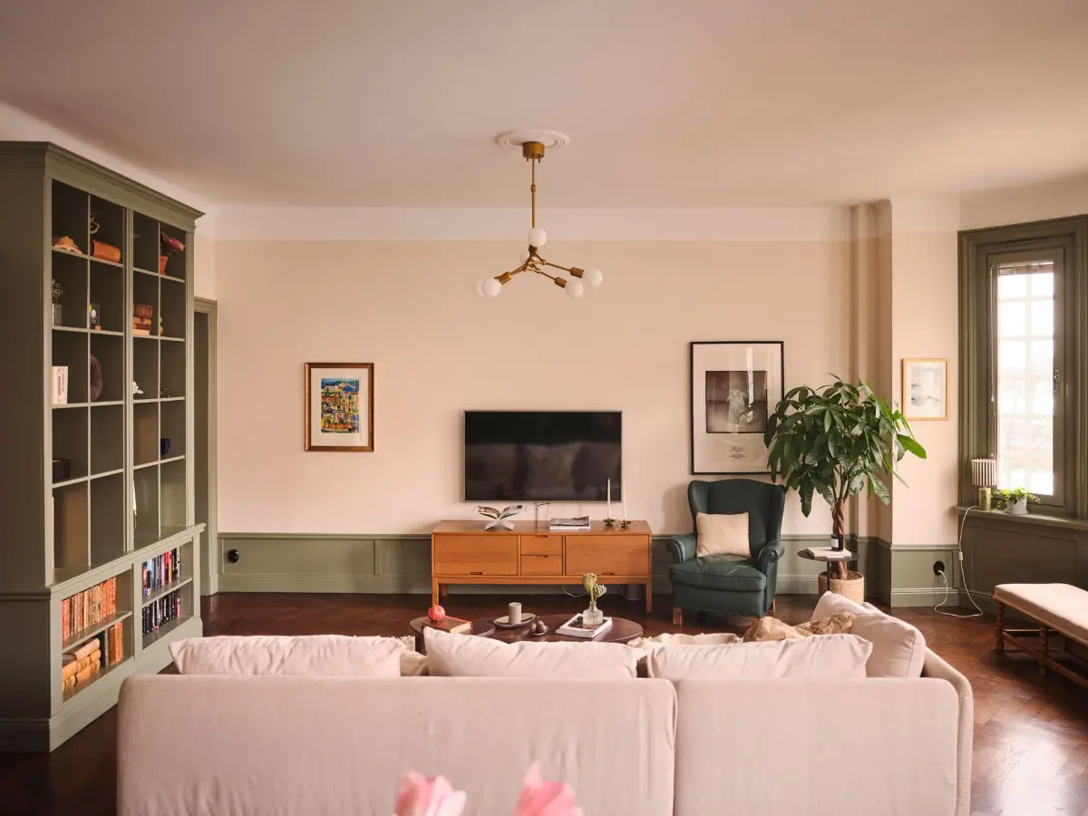 A Spacious Turn-of-the-Century Apartment Painted in Pink, Beige, and Green Tones 12 pink-green-beige-tones-spacious-turn-of-the-century-apartment-stockholm-nordroom