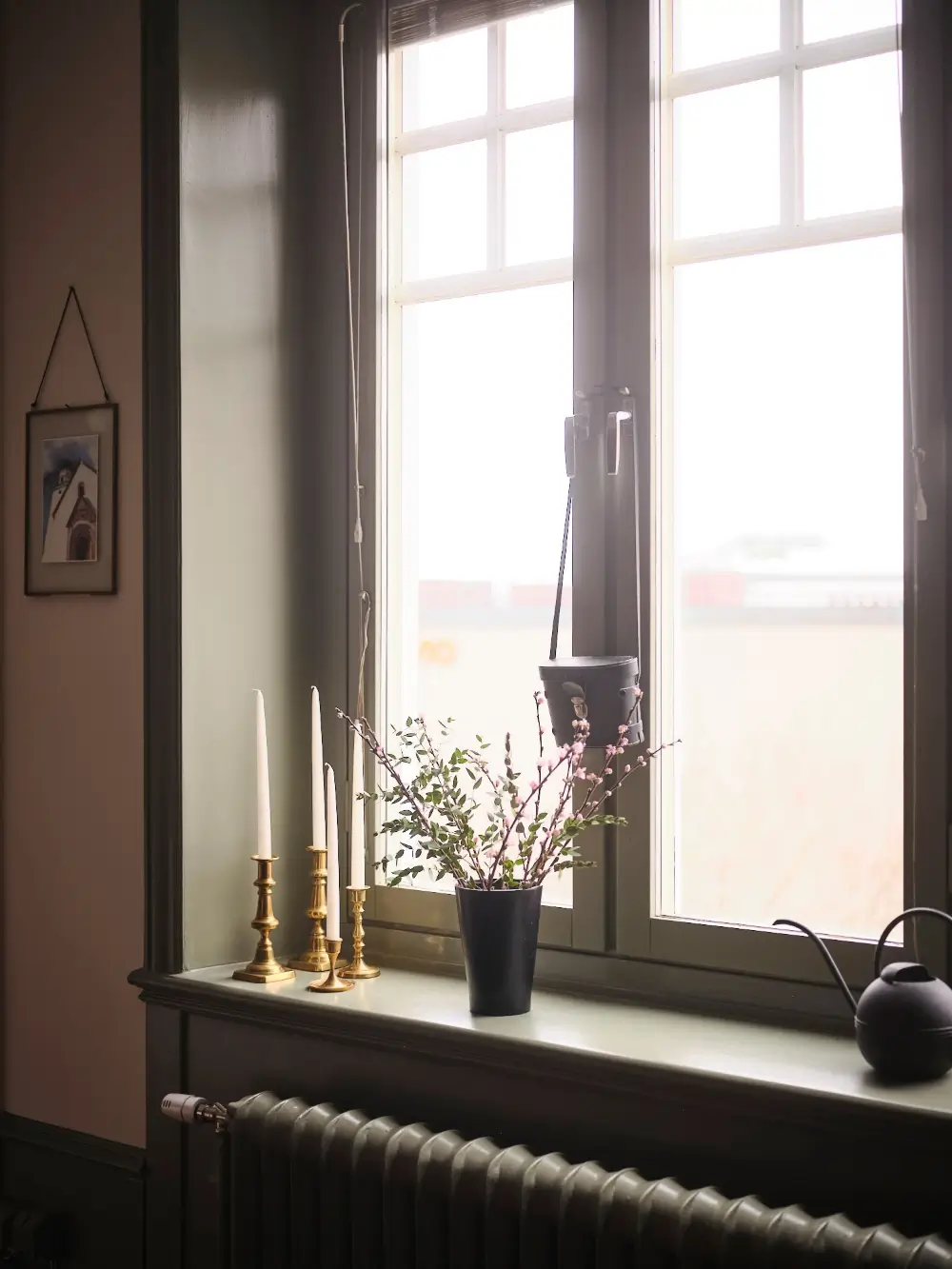 A Spacious Turn-of-the-Century Apartment Painted in Pink, Beige, and Green Tones 8 pink-green-beige-tones-spacious-turn-of-the-century-apartment-stockholm-nordroom