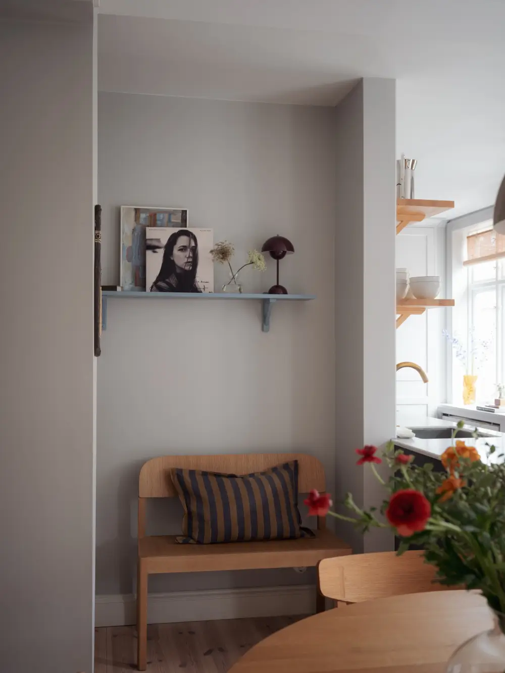 A Serene Duplex Apartment Pairs Period Elements with Modern Comforts 16 renovated-19th-century-duplex-apartment-sweden-nordroom
