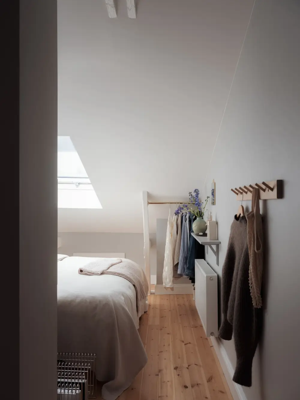 A Serene Duplex Apartment Pairs Period Elements with Modern Comforts 34 renovated-19th-century-duplex-apartment-sweden-nordroom