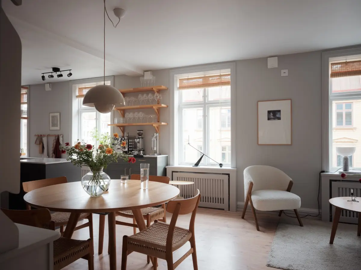 A Serene Duplex Apartment Pairs Period Elements with Modern Comforts 3 renovated-19th-century-duplex-apartment-sweden-nordroom