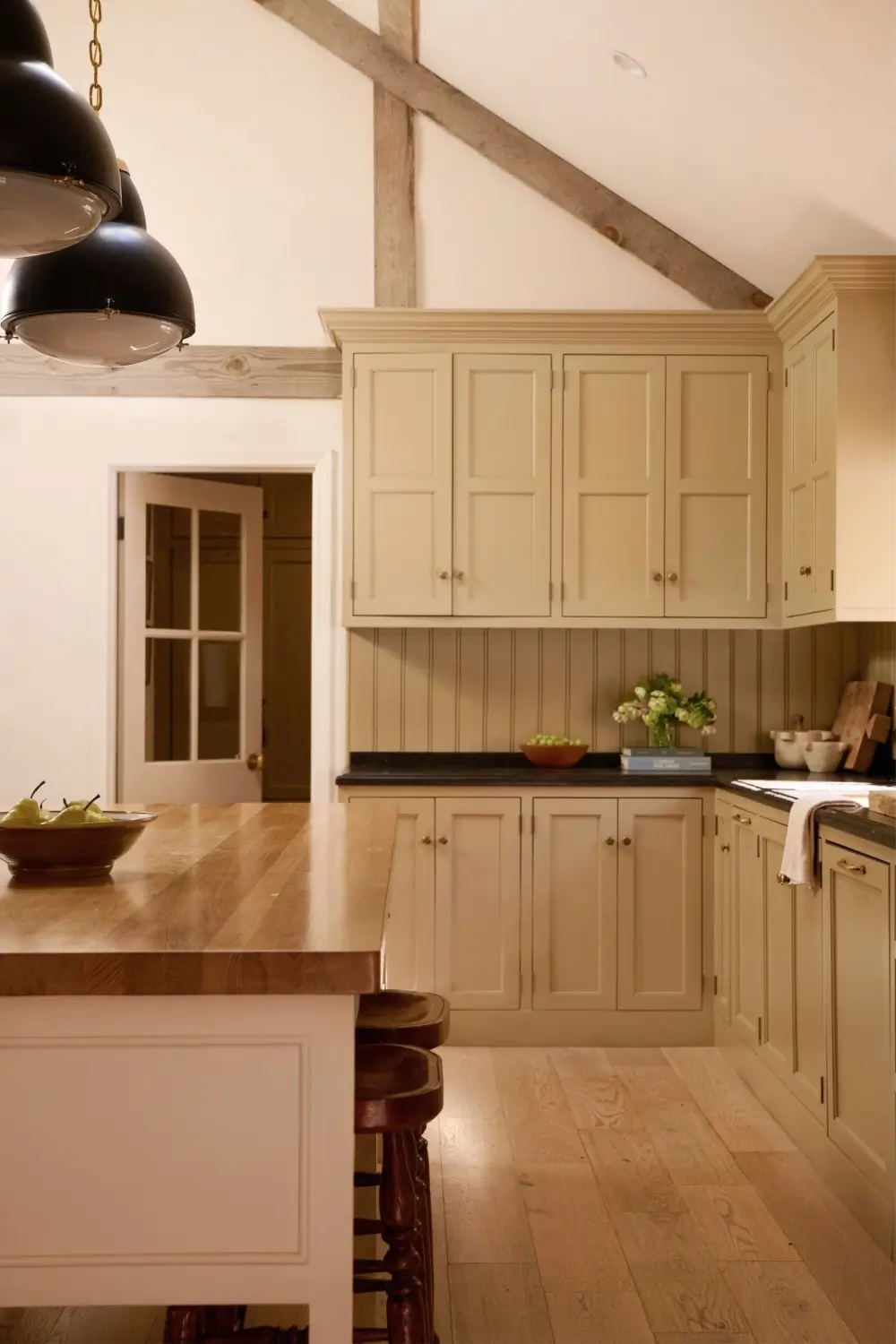 renovated-california-ranch-los-angeles