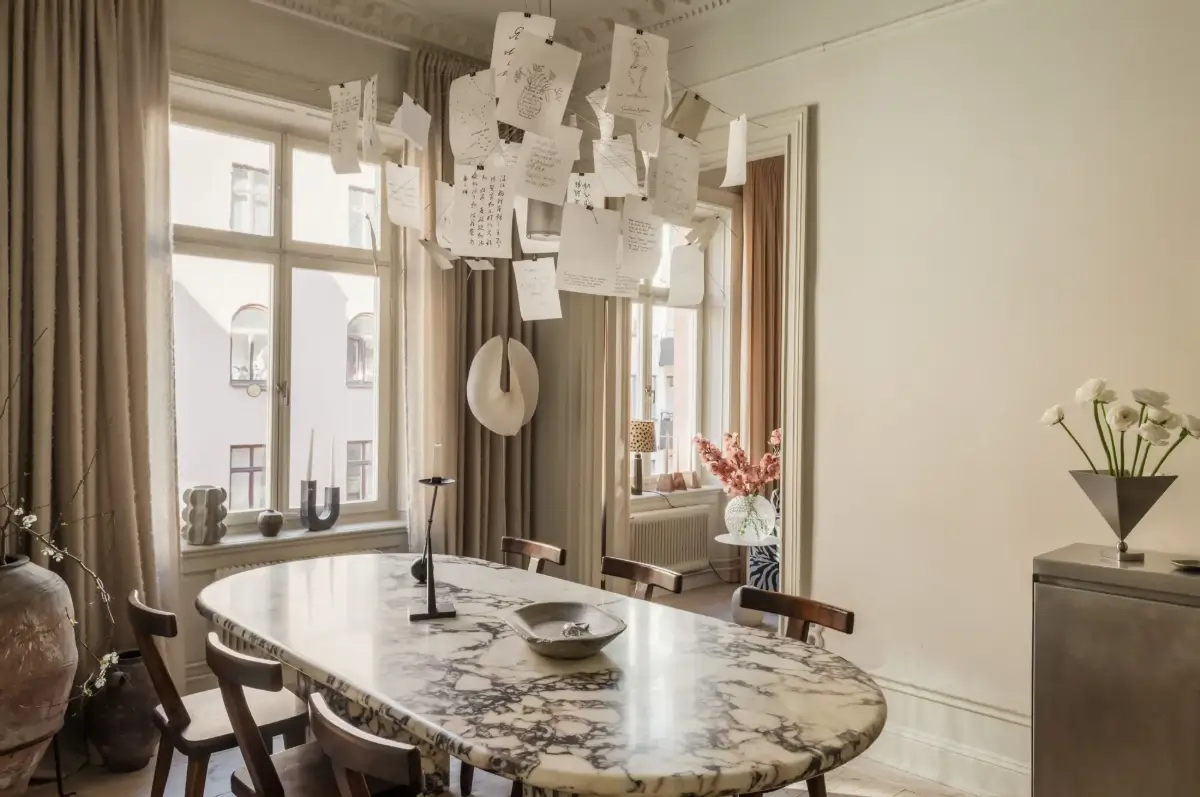 Turn-of-the-Century Charm and Design Classics in a Stockholm Apartment 9 renovated-turn-of-the-century-apartment-stockholm-nordroom