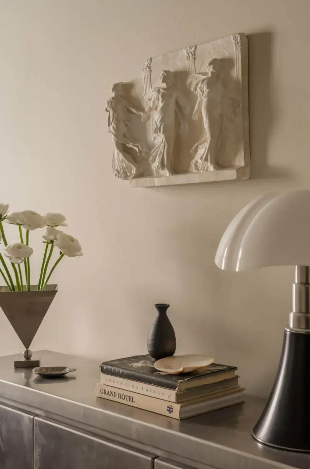 Turn-of-the-Century Charm and Design Classics in a Stockholm Apartment 11 renovated-turn-of-the-century-apartment-stockholm-nordroom