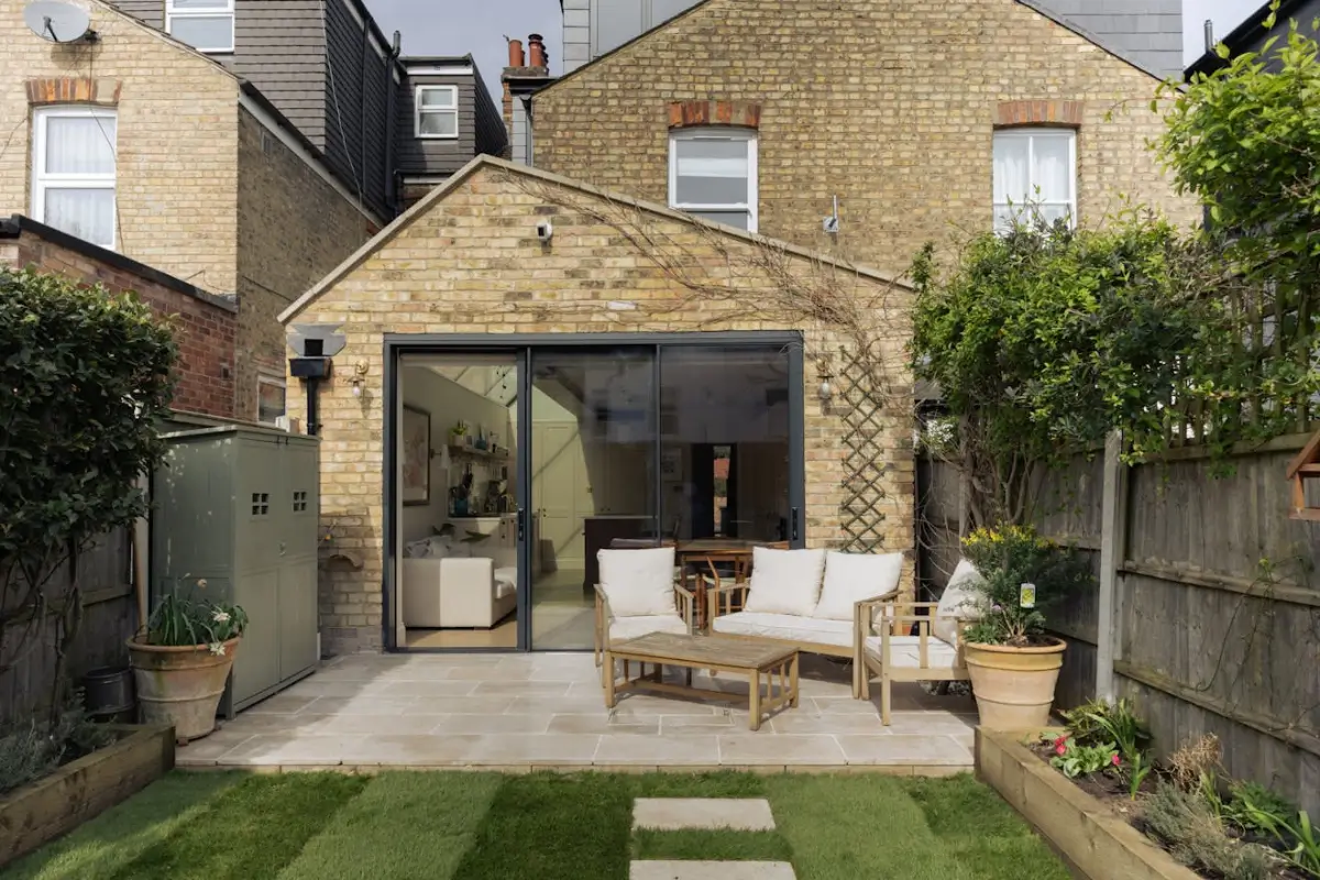 Blue Bespoke Joinery and a Light Pink Kitchen in a Reimagined Victorian Home 21 renovated-victorian-house-light-pink-kitchen-loft-extension-nordroom