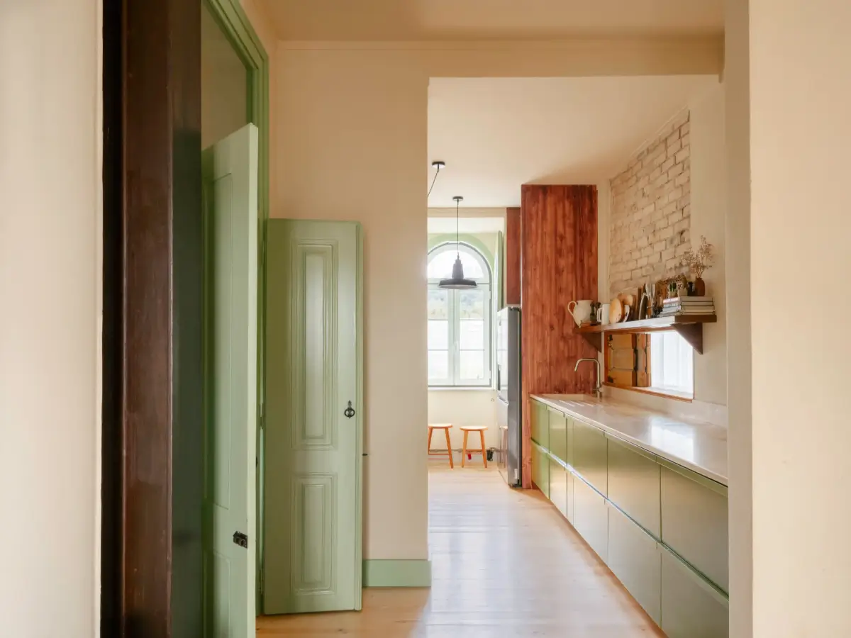 restored-19th-century-house-portugal-nordroom