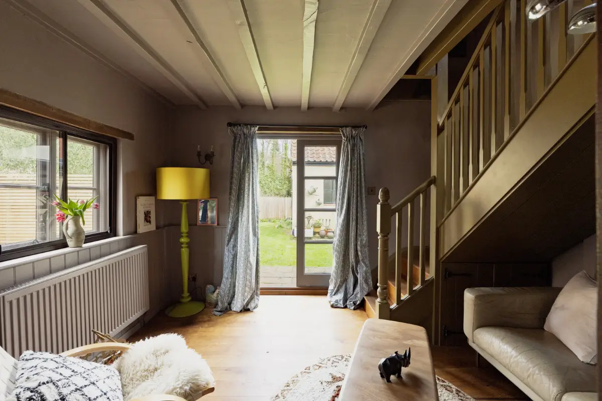 A 19th-Century Old Bank House is a Cozy and Rustic Family Home 15 restored-former-bank-house-england