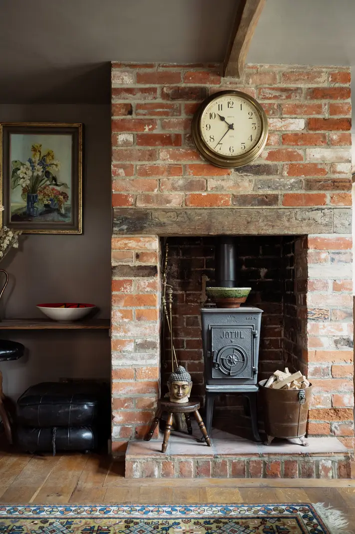 A 19th-Century Old Bank House is a Cozy and Rustic Family Home 8 restored-former-bank-house-england