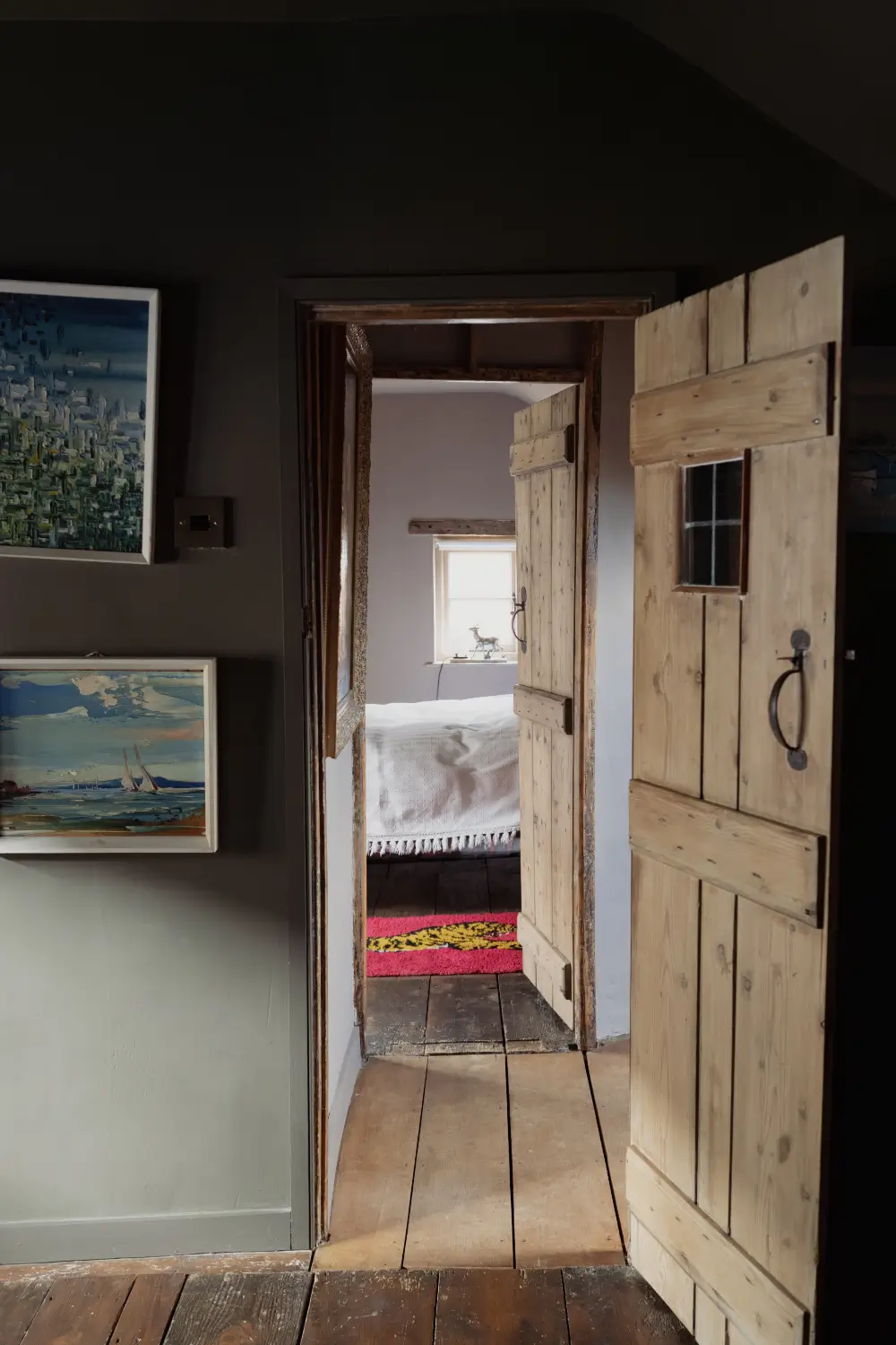 A 19th-Century Old Bank House is a Cozy and Rustic Family Home 21 restored-former-bank-house-england