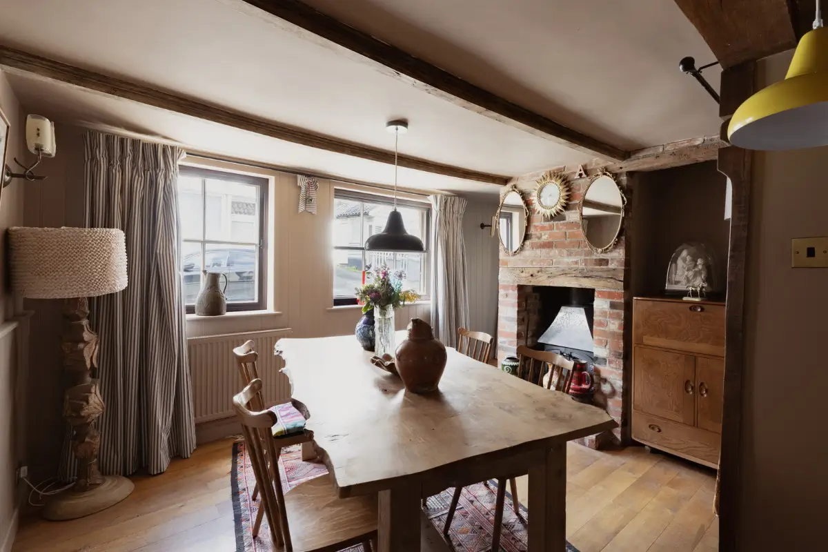 A 19th-Century Old Bank House is a Cozy and Rustic Family Home 3 restored-former-bank-house-england