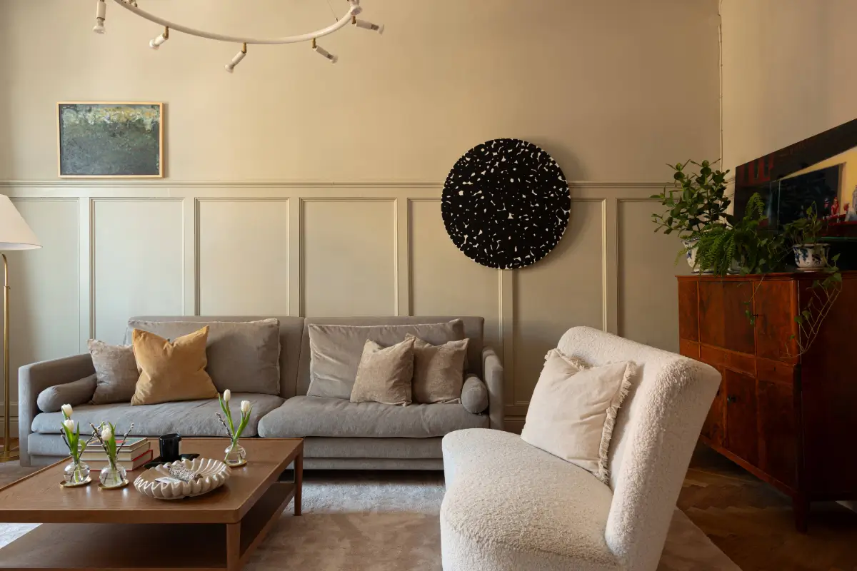 A Spacious Kitchen and Dining Area in a Serene Stockholm Apartment 6 serene-renovated-apartment-large-kitchen-nordroom