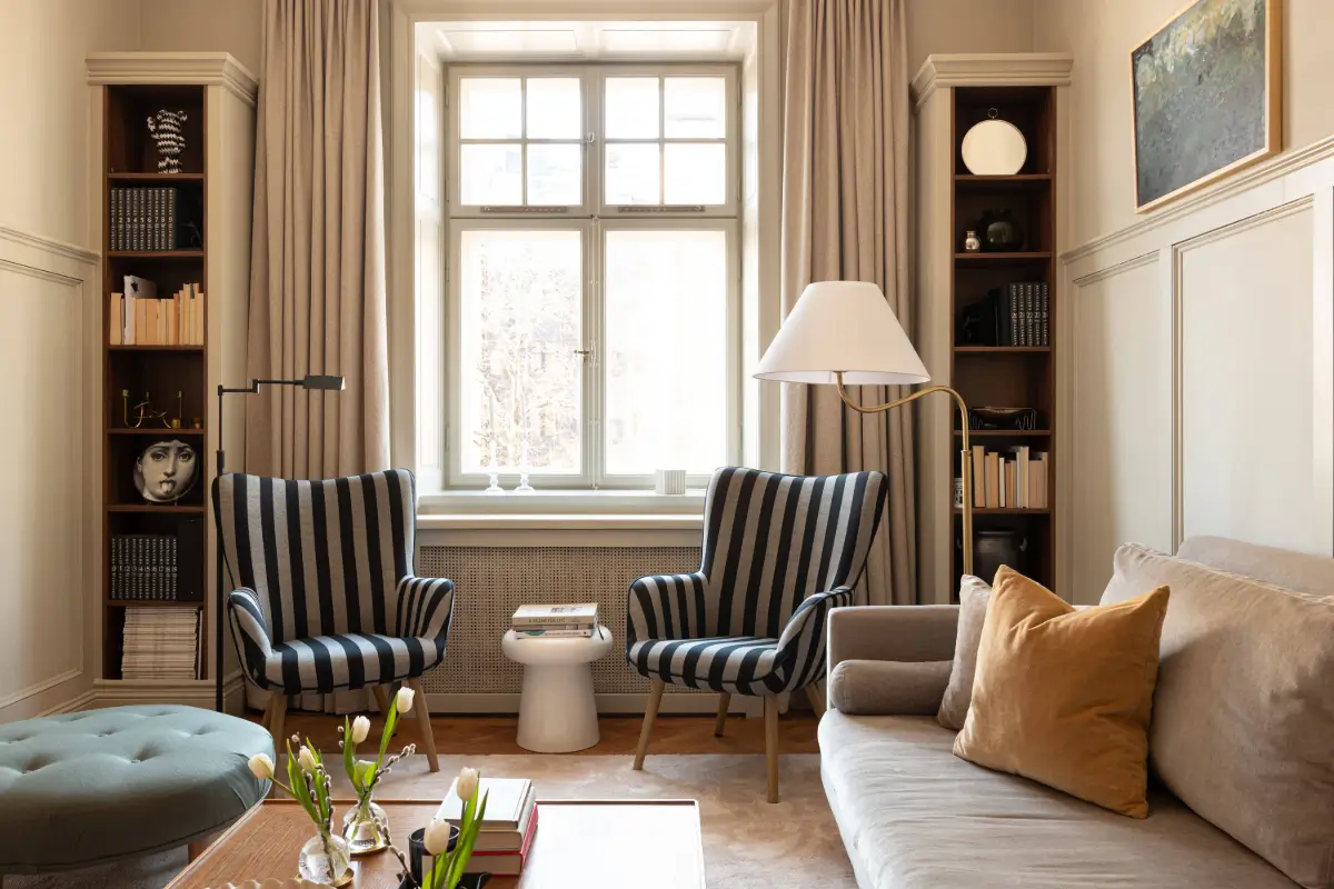 A Spacious Kitchen and Dining Area in a Serene Stockholm Apartment 4 serene-renovated-apartment-large-kitchen-nordroom