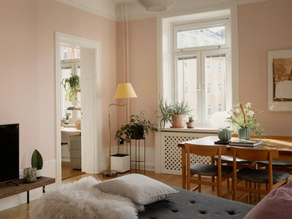 A New Period-Style Kitchen and Bathroom in a Turn-of-the-Century Apartment 6 turn-of-the-century-apartment-custom-built-kitchen-nordroom