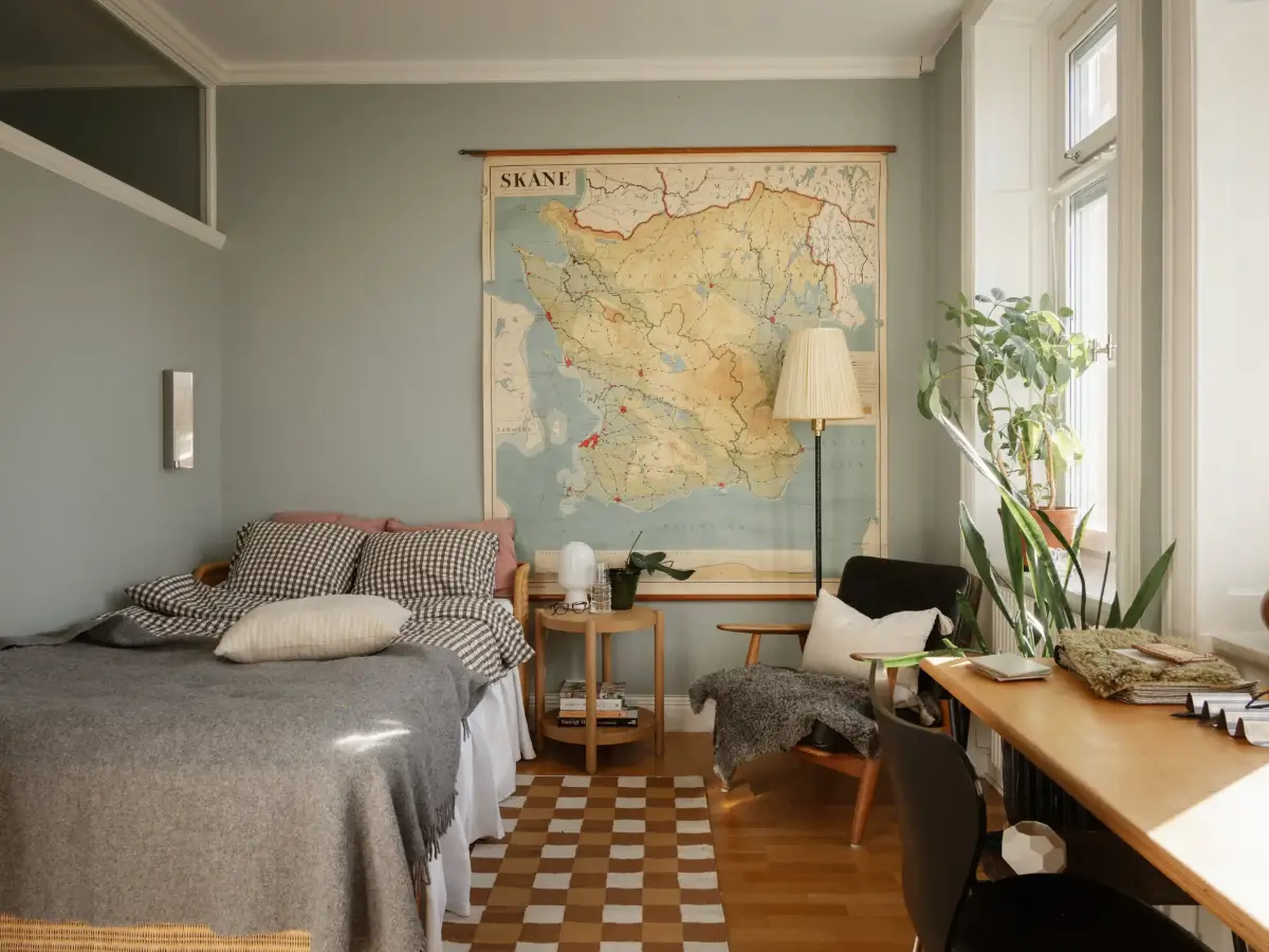 A New Period-Style Kitchen and Bathroom in a Turn-of-the-Century Apartment 8 turn-of-the-century-apartment-custom-built-kitchen-nordroom
