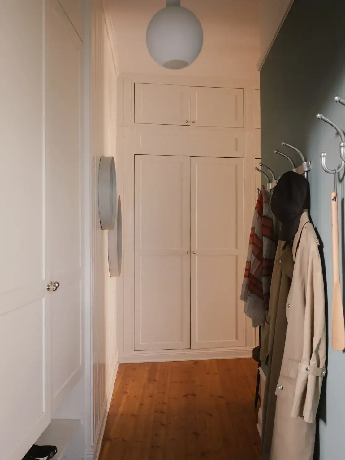 A New Period-Style Kitchen and Bathroom in a Turn-of-the-Century Apartment 24 turn-of-the-century-apartment-custom-built-kitchen-nordroom