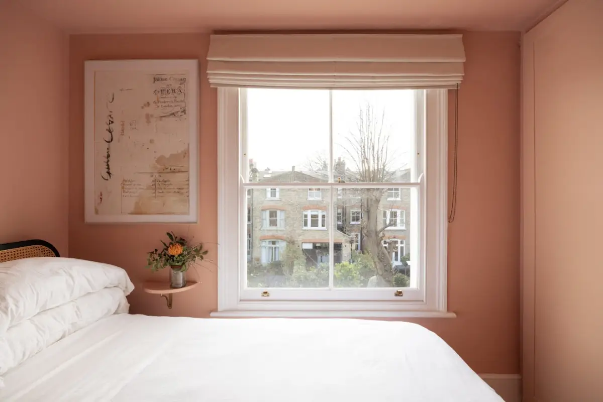A Two-Bedroom Victorian Apartment with a Yellow Kitchen and a Roof Terrace 24 two-bedroom-victorian-apartment-yellow-kitchen-roof-terrace-nordroom