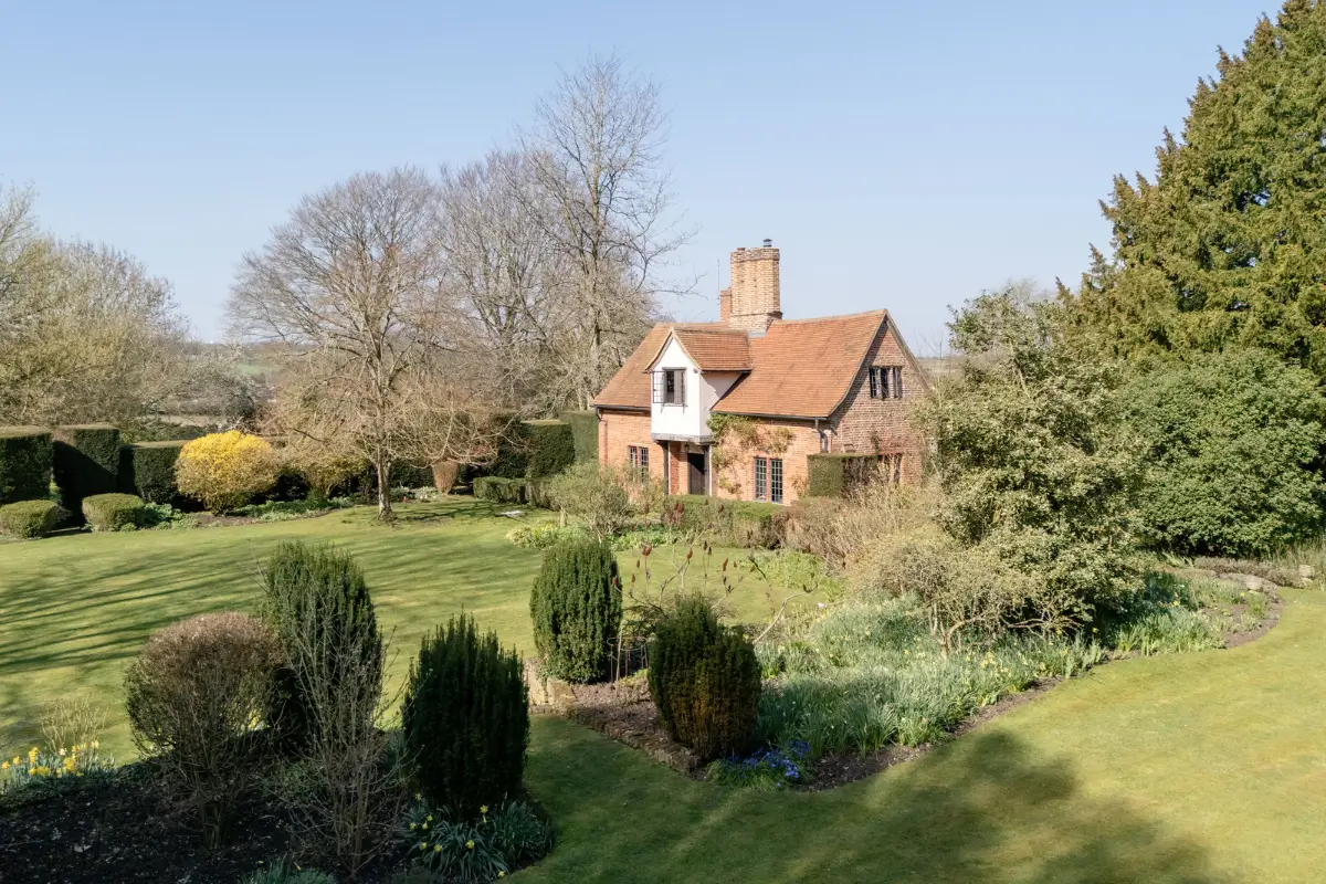 A Mint-Green Kitchen in a 16th-Century English Country House 27 16th-century-country-house-england