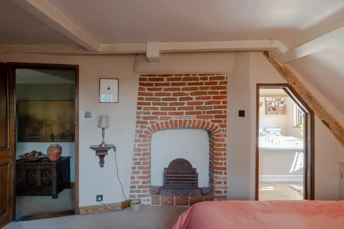 A Mint-Green Kitchen in a 16th-Century English Country House 14 16th-century-country-house-england